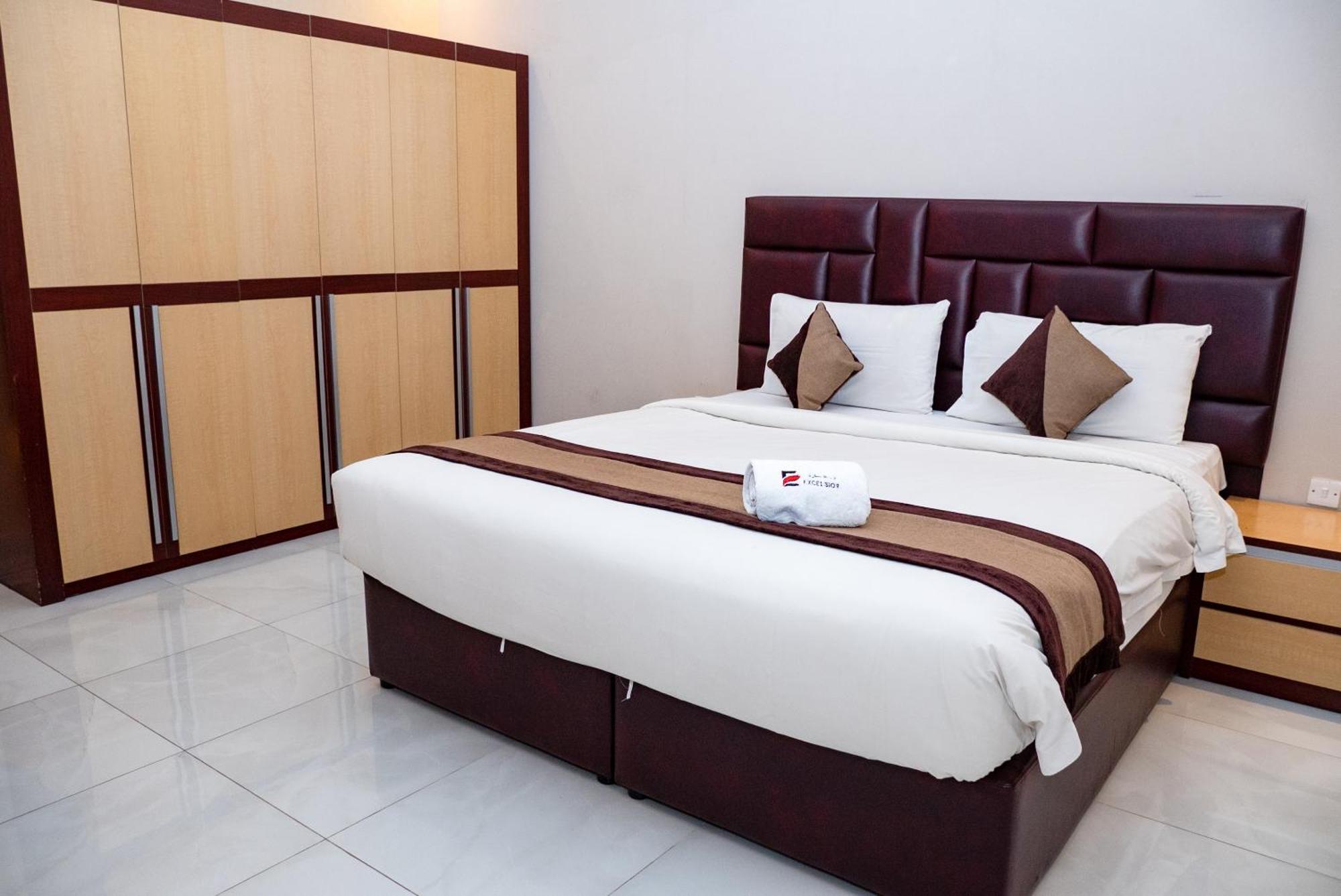 Excelsior Luxury Apartments Манама Екстериор снимка