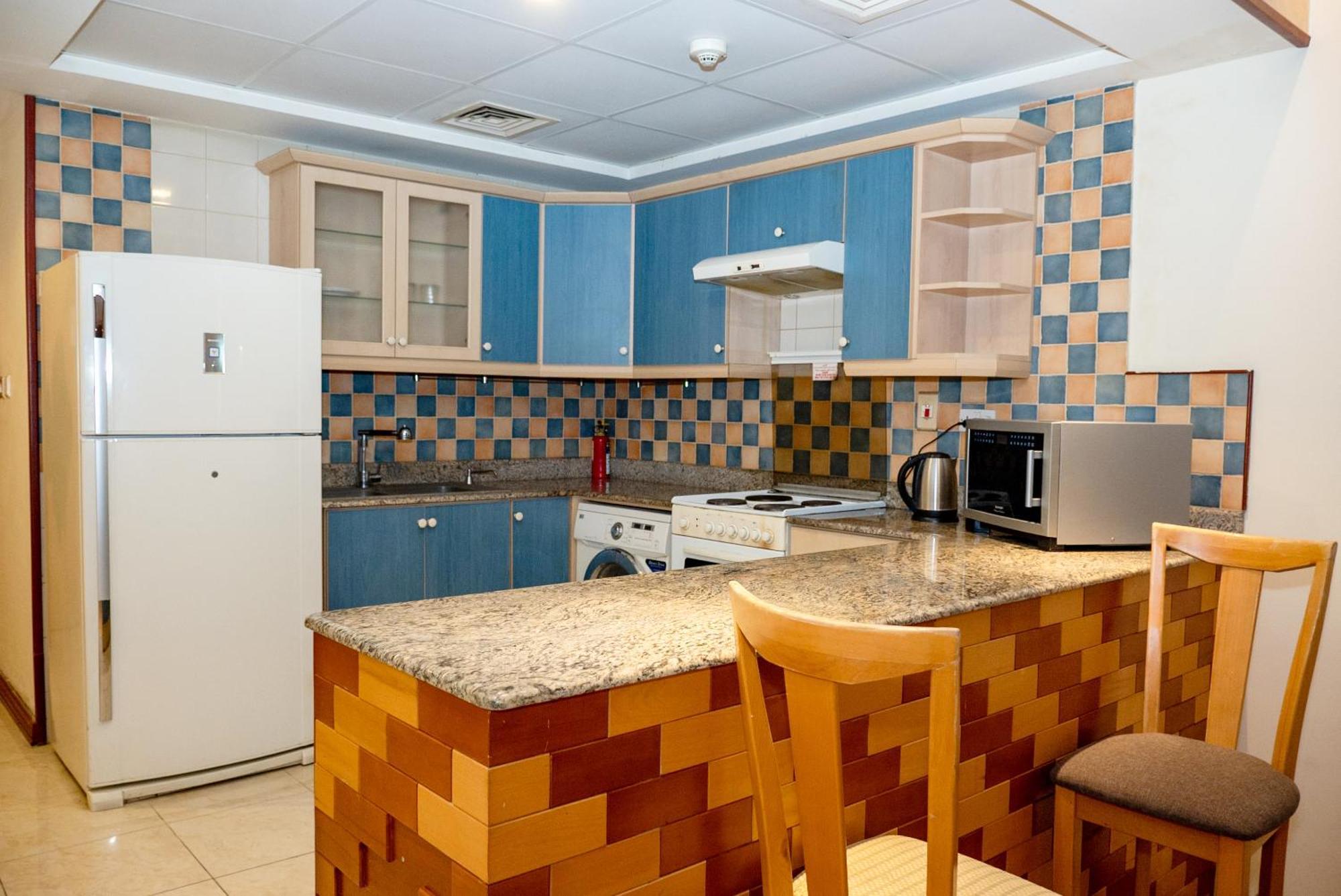 Excelsior Luxury Apartments Манама Екстериор снимка