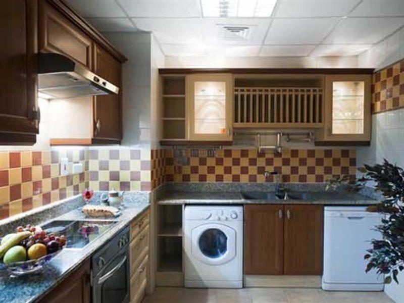 Excelsior Luxury Apartments Манама Екстериор снимка